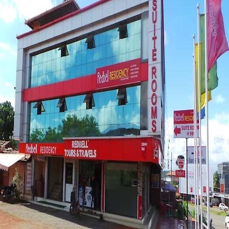 Redbell Suites Residency Kondotty Exterior foto