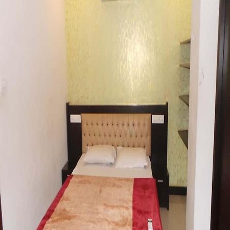 Redbell Suites Residency Kondotty Exterior foto